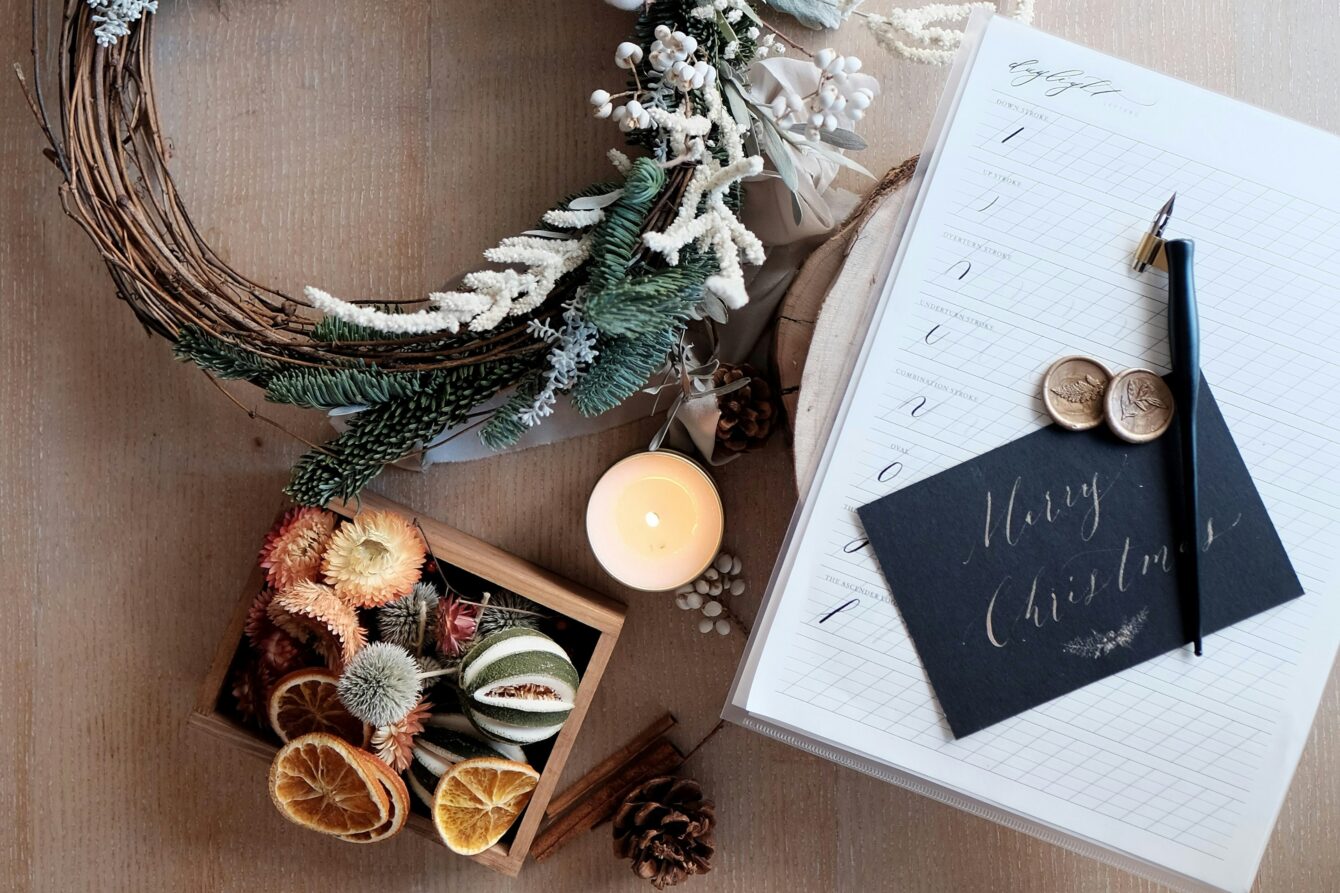 SIPS & SCRIPTS: A FESTIVE CALLIGRAPHY EXPERIENCE